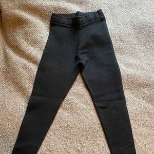 James St Co Sports Legging in Black, Size Small.